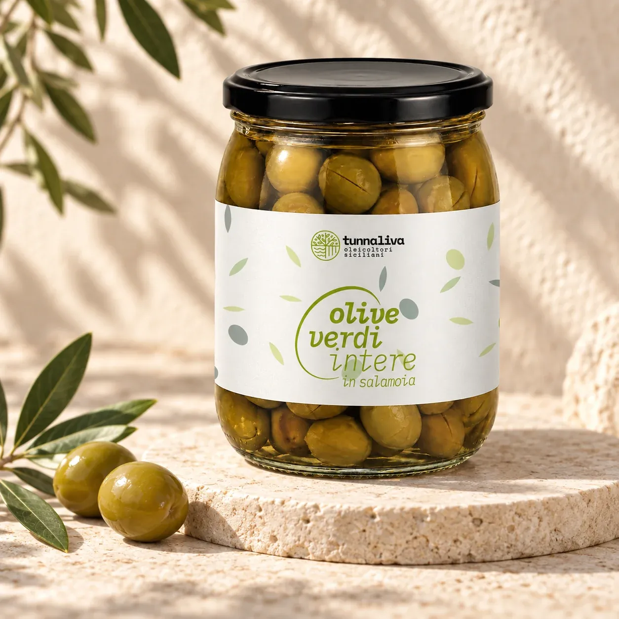 Green olives in brine — Jar 180 g